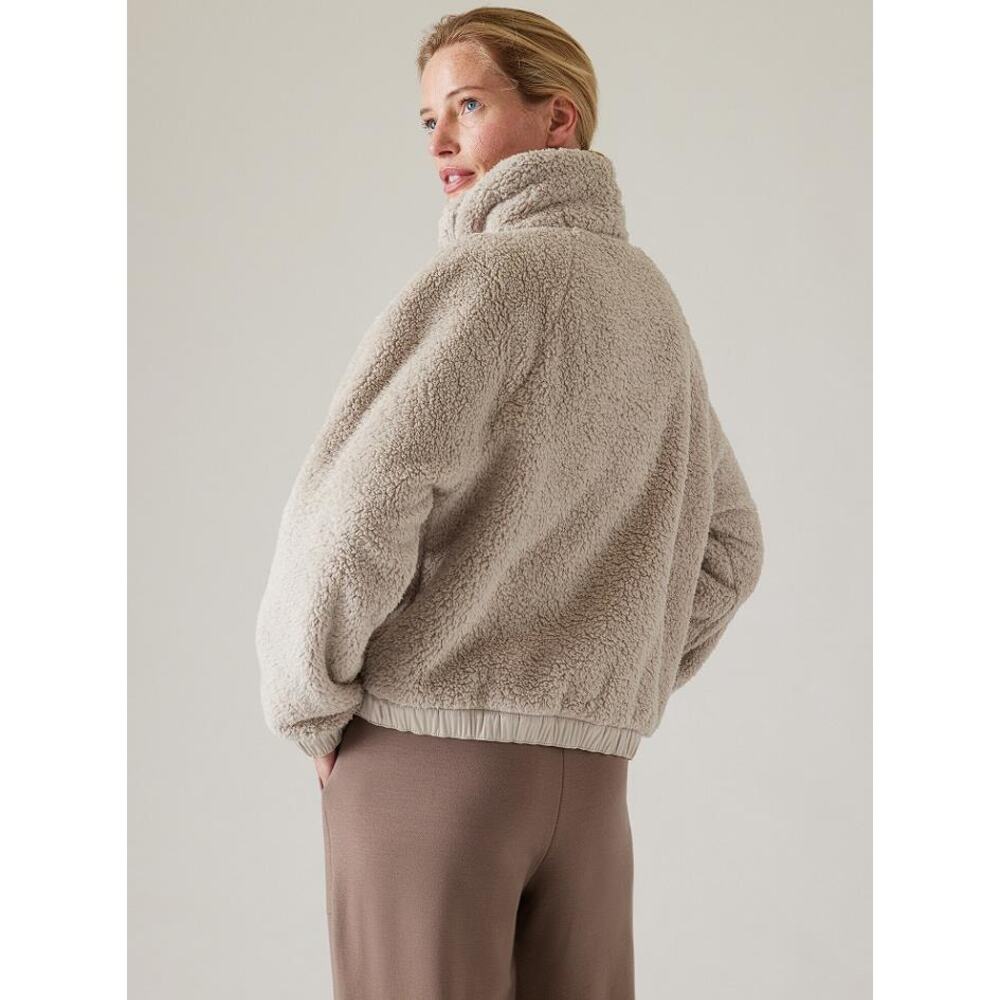 ATHLETA Women's Tugga Sweatshirt Size M In Abalone - Picture 3 of 12